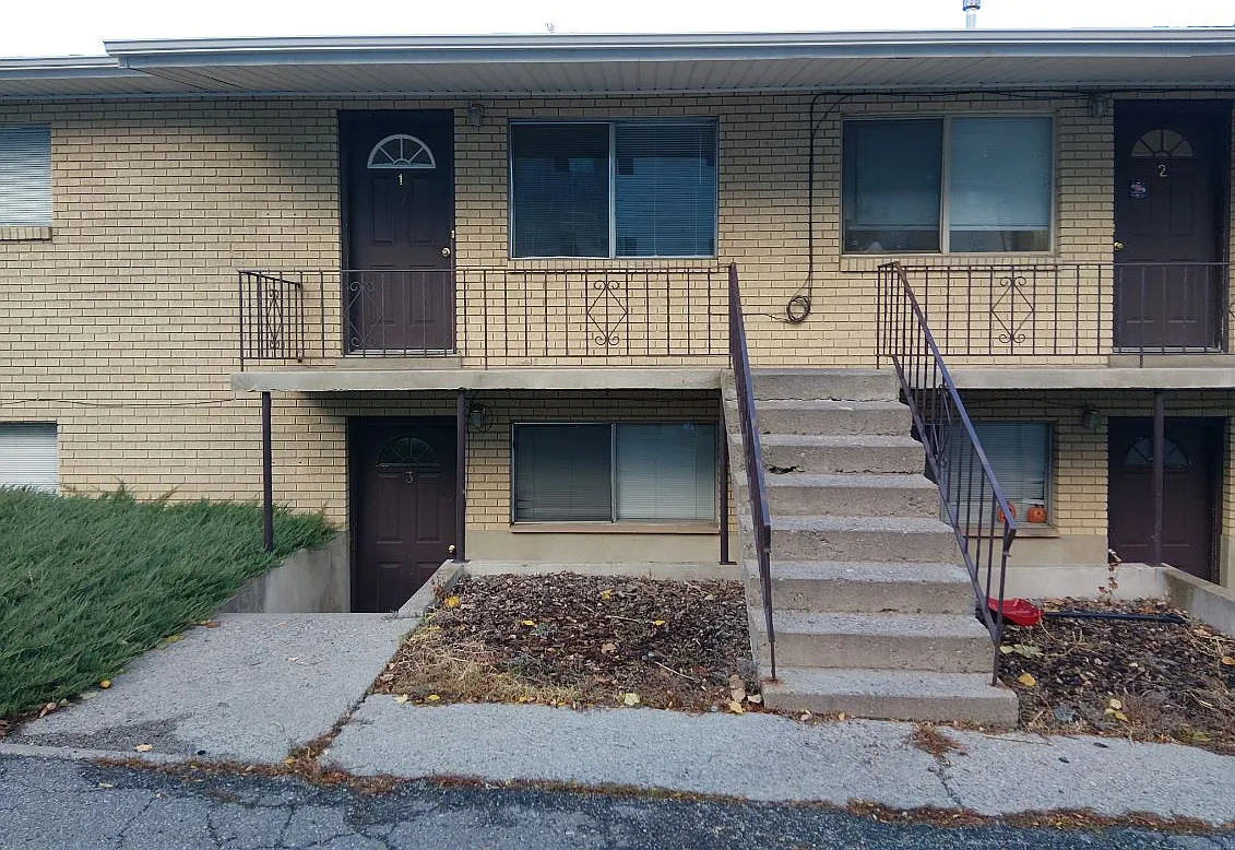 3 bed, 1065 sqft, $1,125 — Photo 1