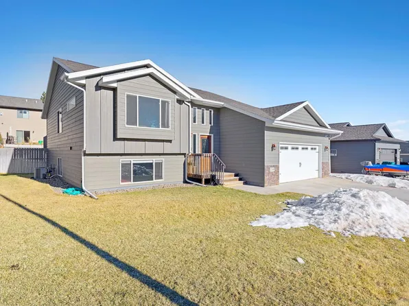 2549 Meadows Dr, Sturgis, SD 57785