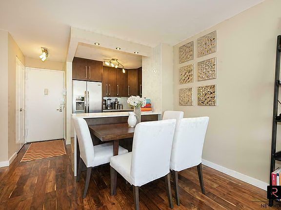 4th image of 340 E 93rd St APT 15B