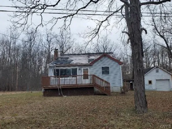 117 Drake Rd, Lansing, NY 14882