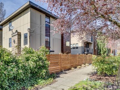 161 16th Avenue, Seattle, WA, 98122