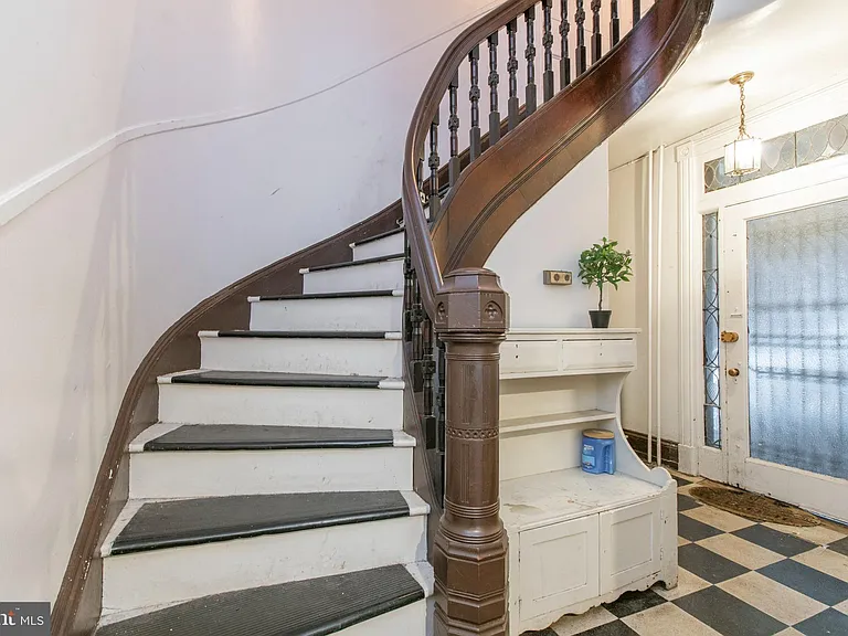 1817 Spruce St #1R — Photo 17
