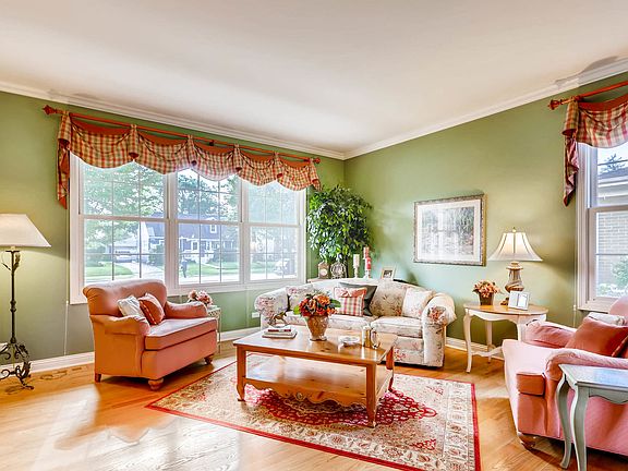 5th image of 922 S La Londe Ave