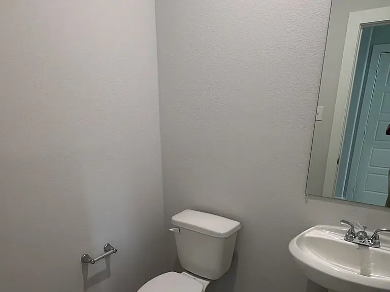 876 Sunflower Rd — Photo 15