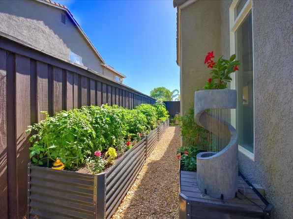 210 Mariner Cir, Lincoln, CA 95648