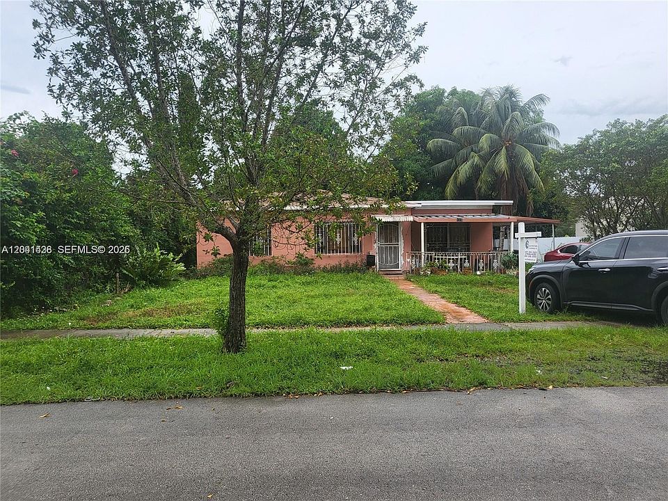 1st image of 1310 NE 130th St