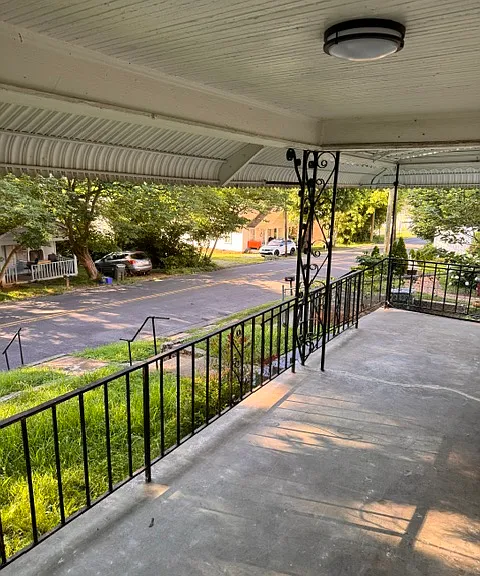 609 N Selvidge St — Photo 5