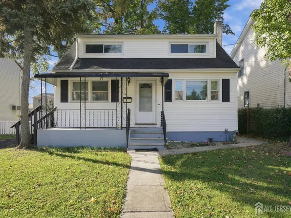 111 Goodrich St, Iselin, NJ 08830