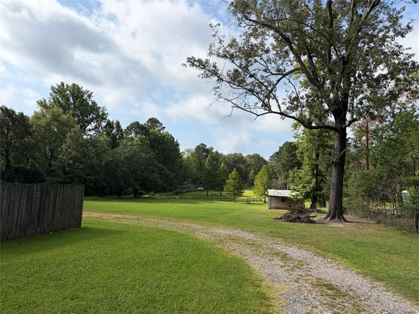 4639 Bellevue Rd, Haughton, LA 71037