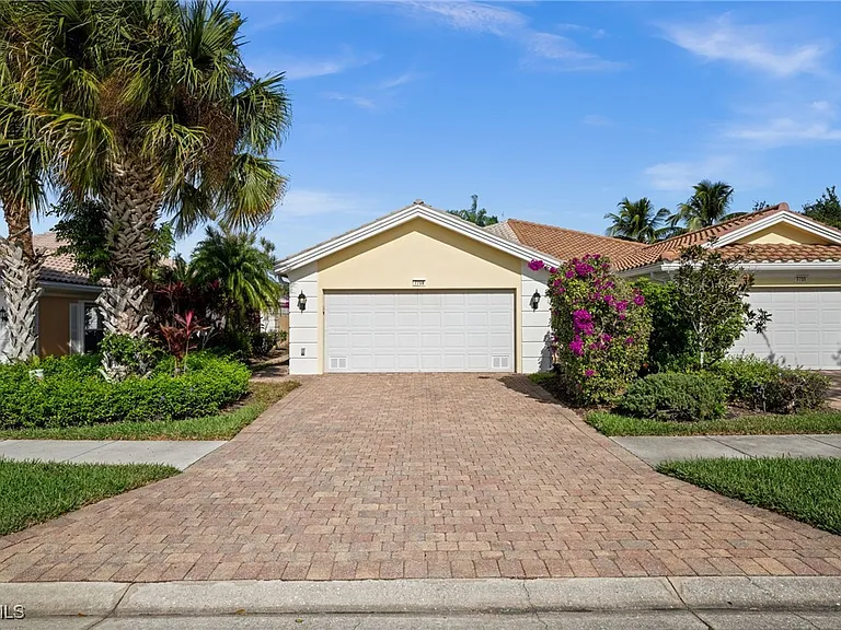 7759 Ionio Ct — Photo 8