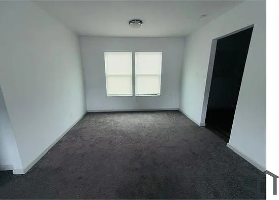 2 bed, 800 sqft, $1,250 — Photo 3