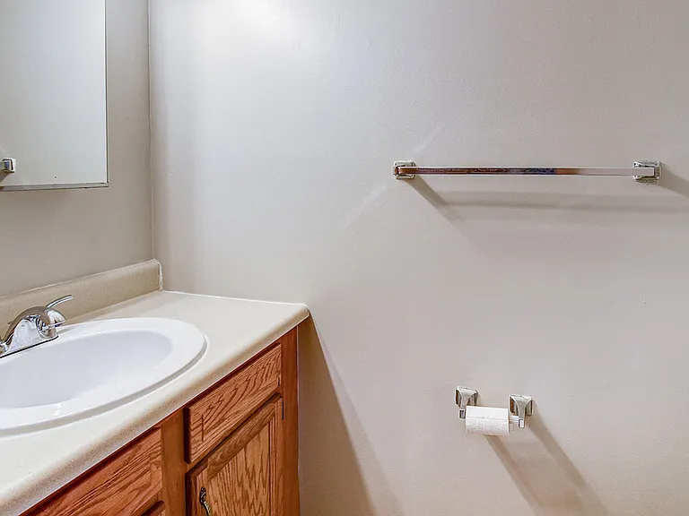 Floor plan 2 bathroom