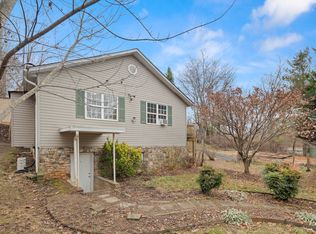 27 Poplar Ln #B, Asheville, NC 28804