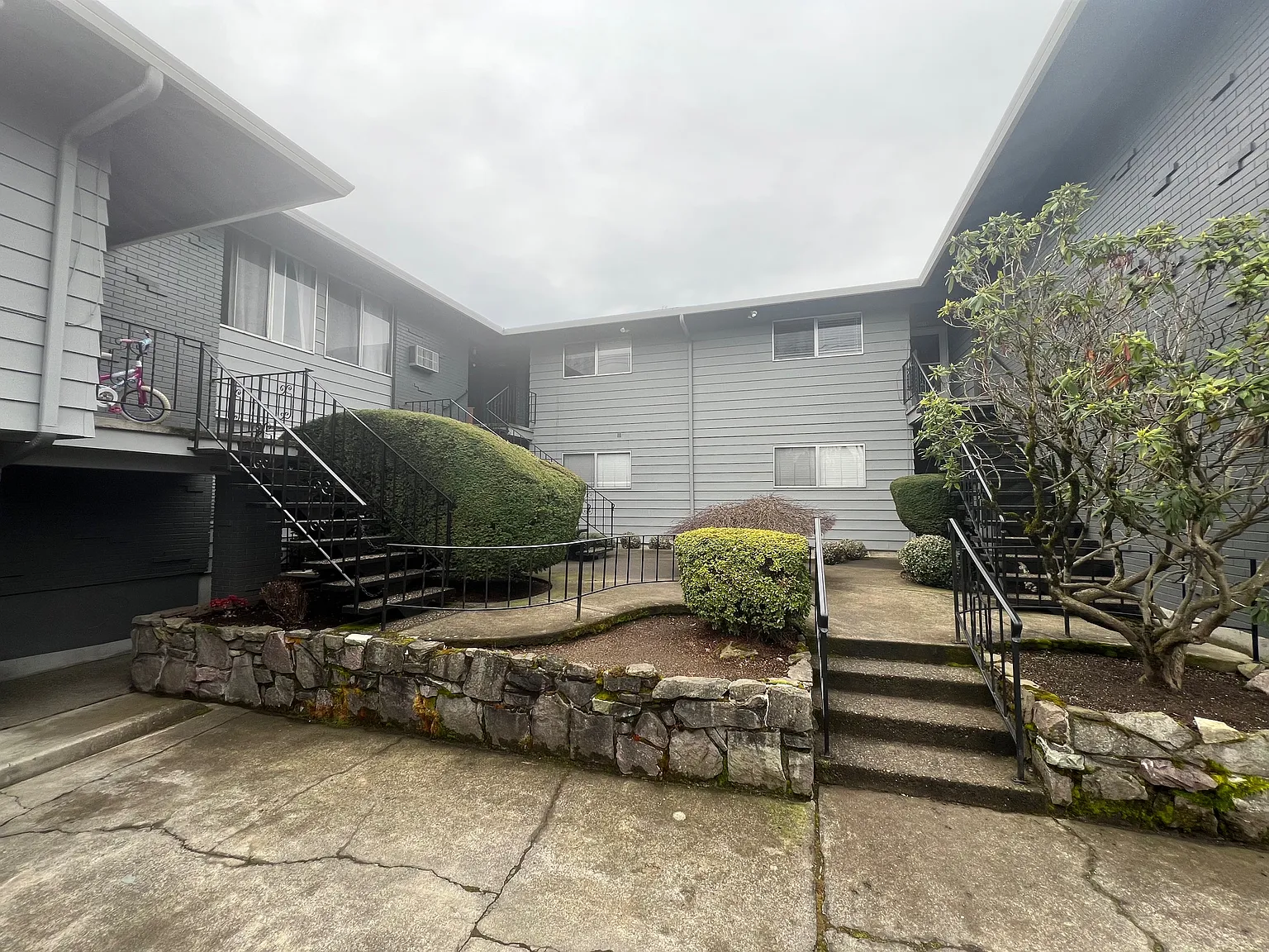 1 bed, 685 sqft, $1,295 — Photo 2