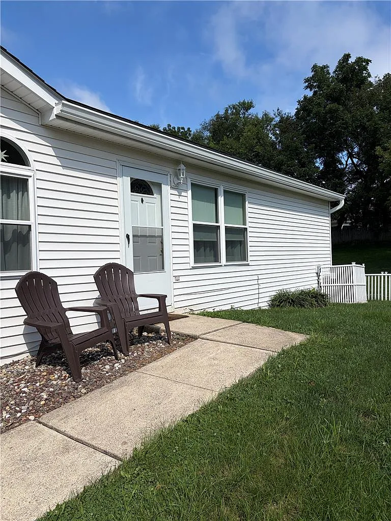 1 bed, 1.0 bath, 630 sqft, $1,575 — Photo 1