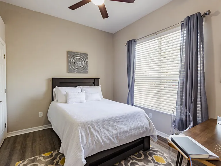 Ansley Terrace — Photo 7