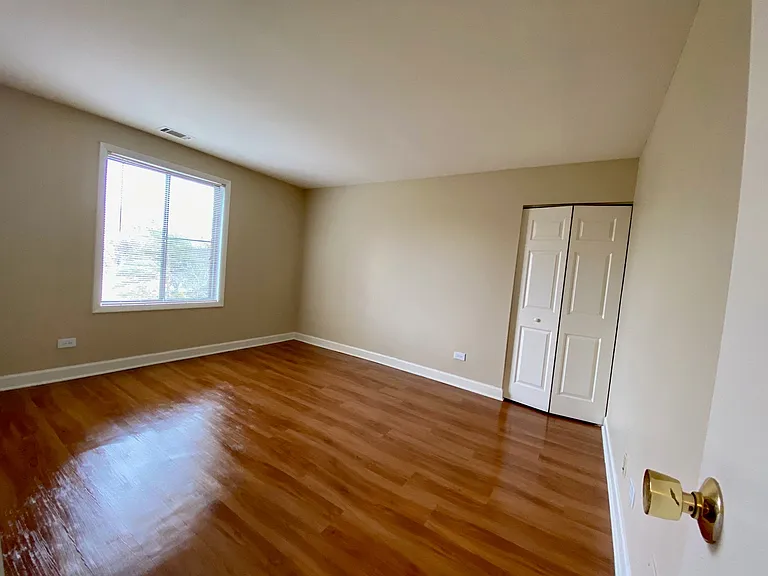 Farmingdale Apartments — Photo 78