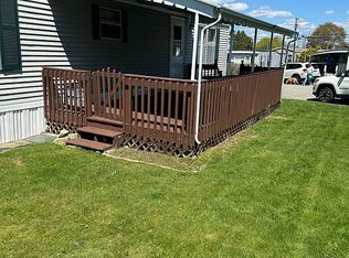 7 3rd St, Portsmouth, RI 02871