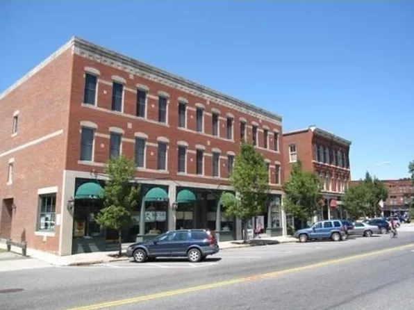 21 South St APT 22, Westborough, MA 01581
