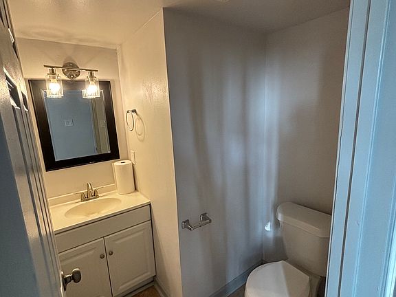 4th image of 1727 S Brightside View Dr APT E