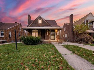 19165 Freeland St, Detroit, MI 48235