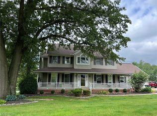 225 Hillside Dr, Dalton, OH
