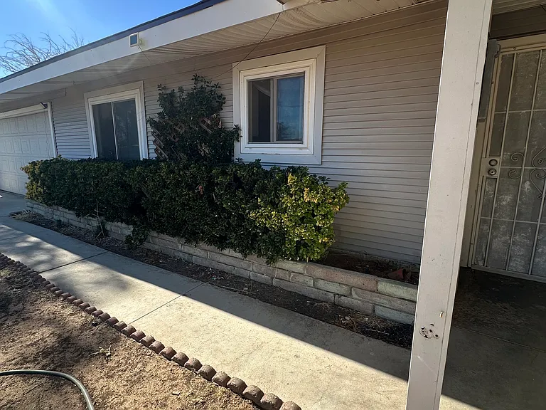 22406 Miramot Rd — Photo 7