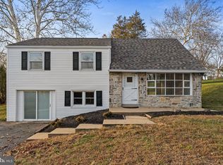 1687 Rupert Rd, Pottstown, PA 19464