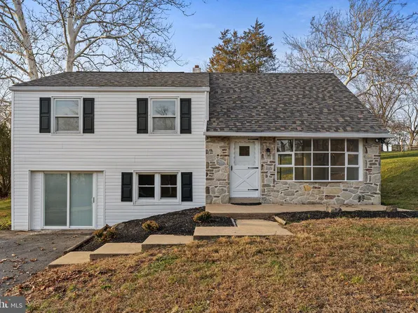 1687 Rupert Rd, Pottstown, PA 19464