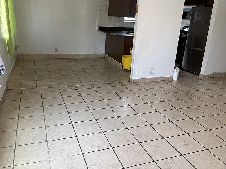231 S Montgomery St #2 — Photo 6
