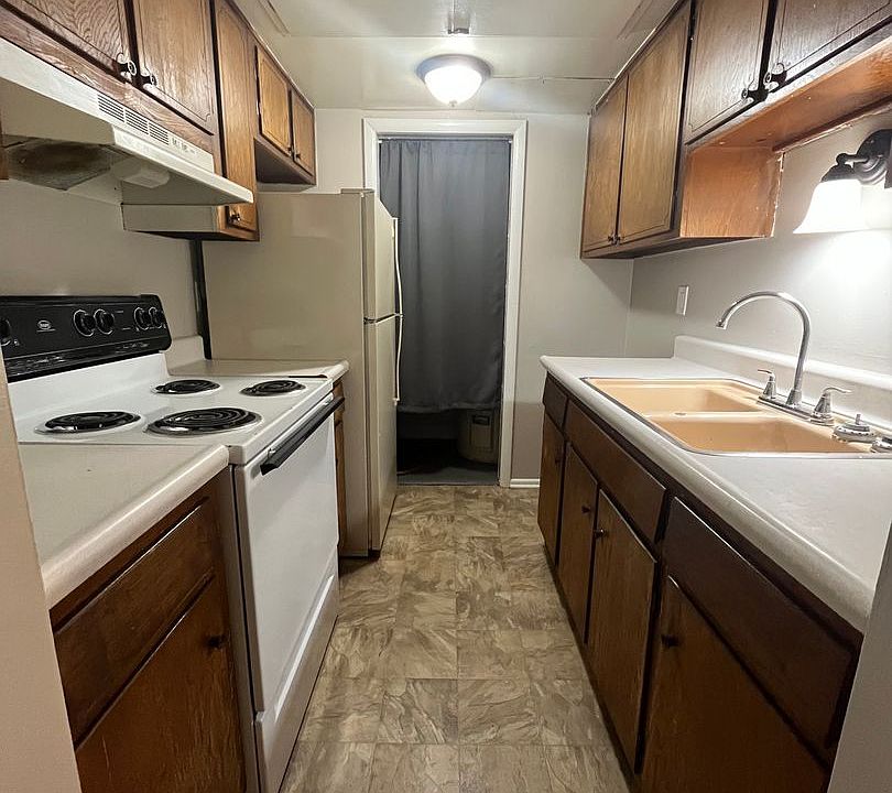 2nd image of 917 Dreiling Rd #3b70b64a7