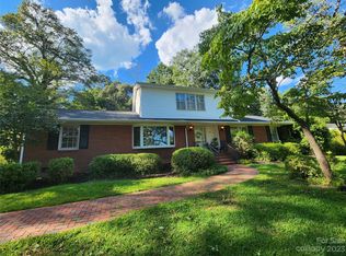 405 Forest Hill Dr, Shelby, NC 28150