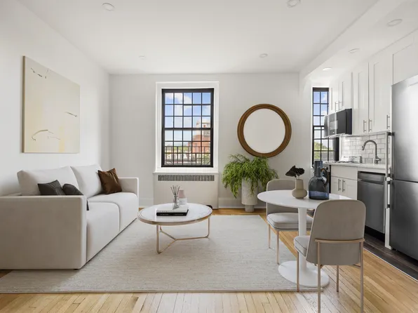 78 Eighth Avenue 6F image 1 of 6