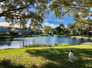 4127 Westbourne Cir, Sarasota, FL 34238
