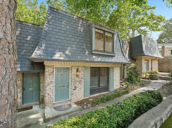 39 Cantey Pl NW, Atlanta, GA 30327