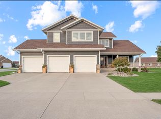 502 Horseshoe Bnd, Sergeant Bluff, IA 51054