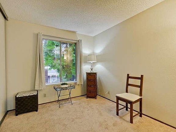 3rd image of 2717 Lone Bluff Way