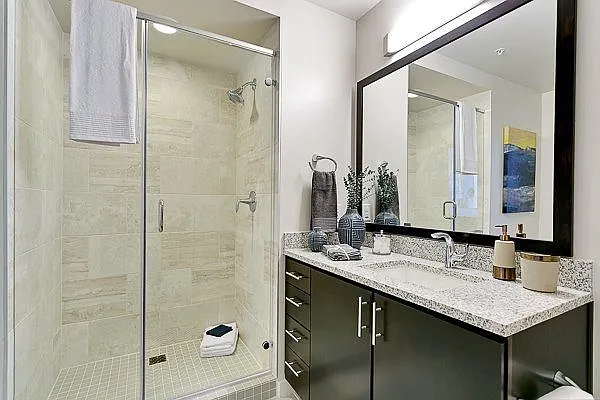 Victory Place Apartments — Photo 18