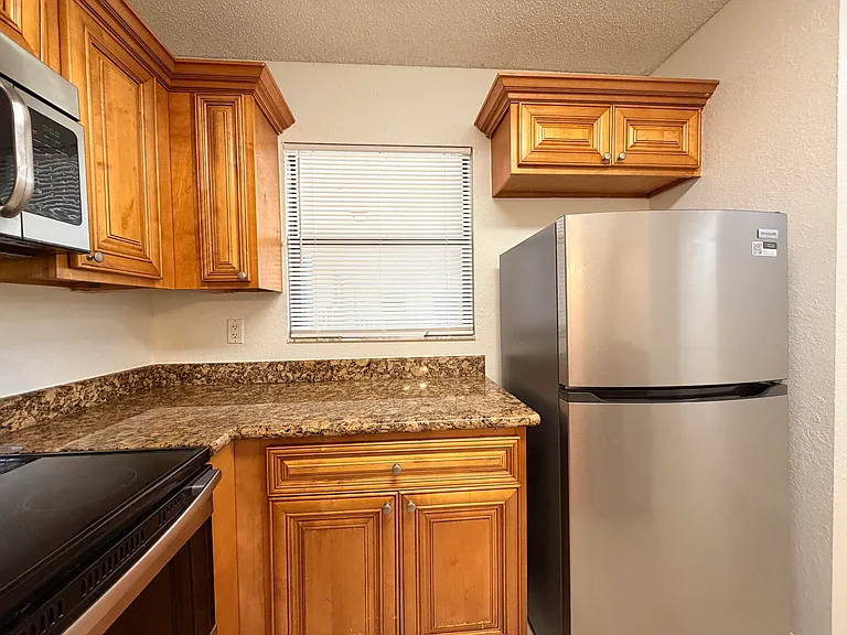1541 Windorah Way #E — Photo 7