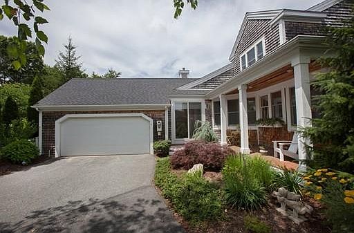 1st image of 11 Minter Ct