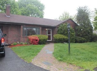 2 Deer Cove Rd, Swampscott, MA 01907