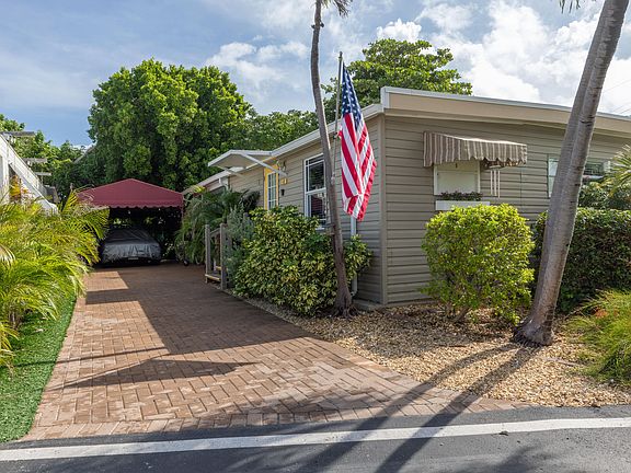 3rd image of 6099 Overseas Hwy Lot 13E
