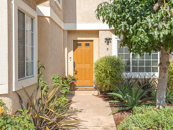 2nd image of 1931 Gates Ave #2