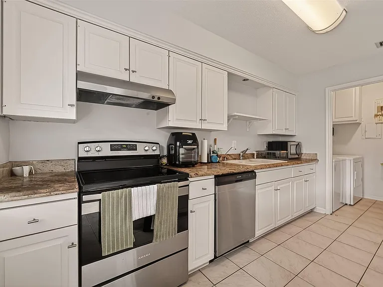 6404 Burgoyne Rd #159 — Photo 7