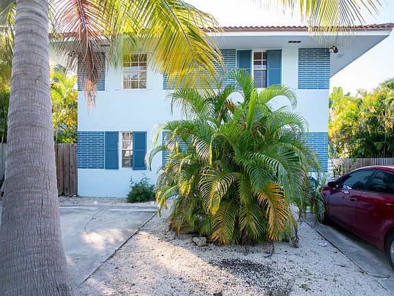 4th image of 4905 N Flagler Dr APT 2