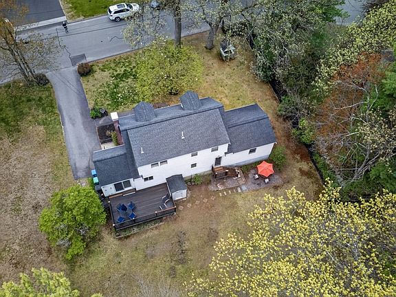5th image of 12 Chadwick Rd