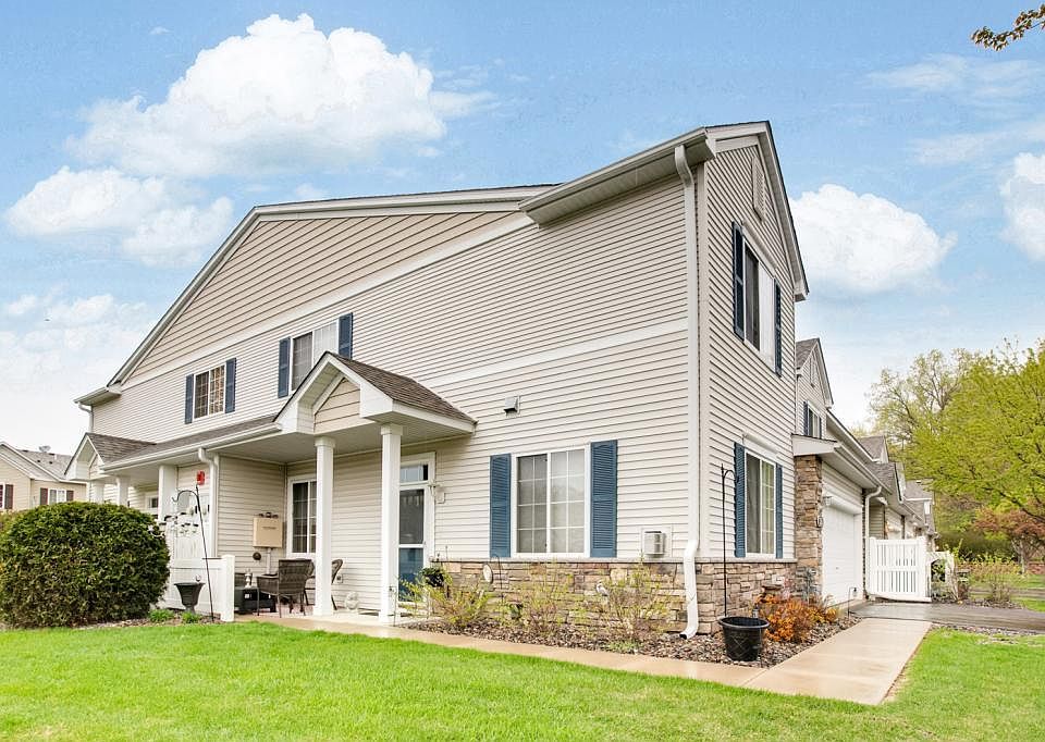 1st image of 739 Maple Hills Dr APT J