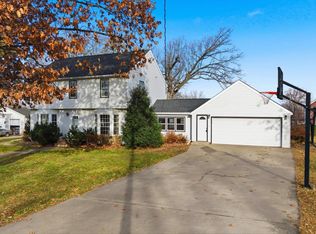 752 2nd St N, Brownton, MN 55312