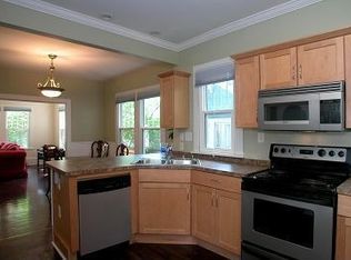 304 Woodvale Pl, Charlotte, NC 28208