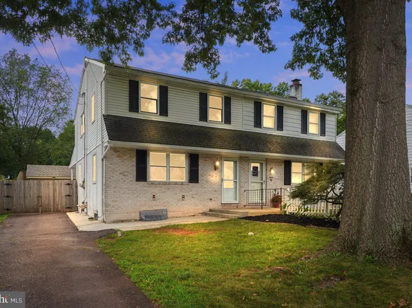 669 S 5th Ave, Royersford, PA 19468